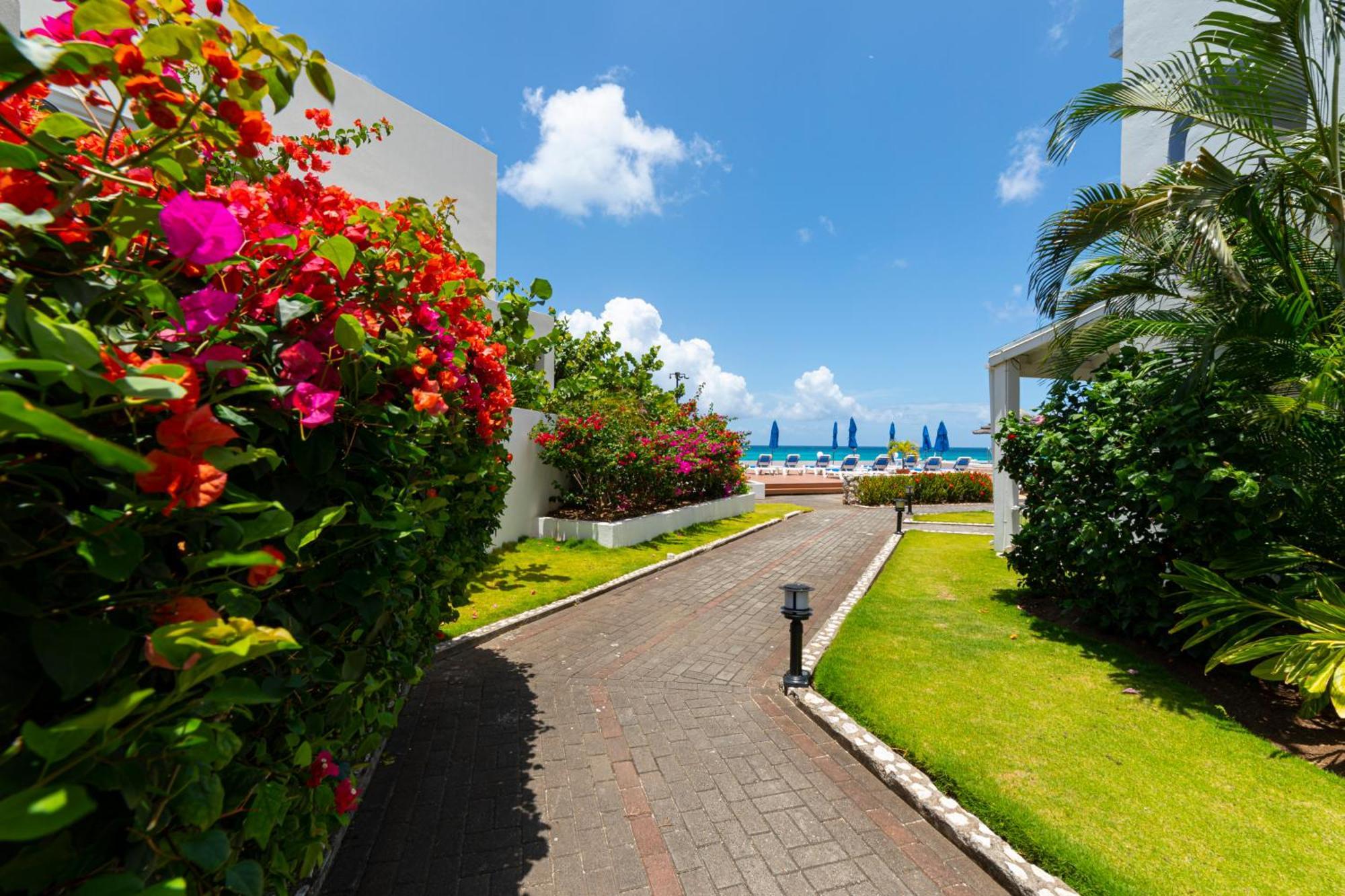 La Vista Resort Simpson Bay Εξωτερικό φωτογραφία